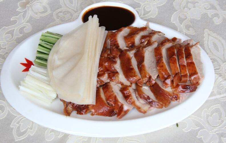 1盘北京烤鸭照片图片